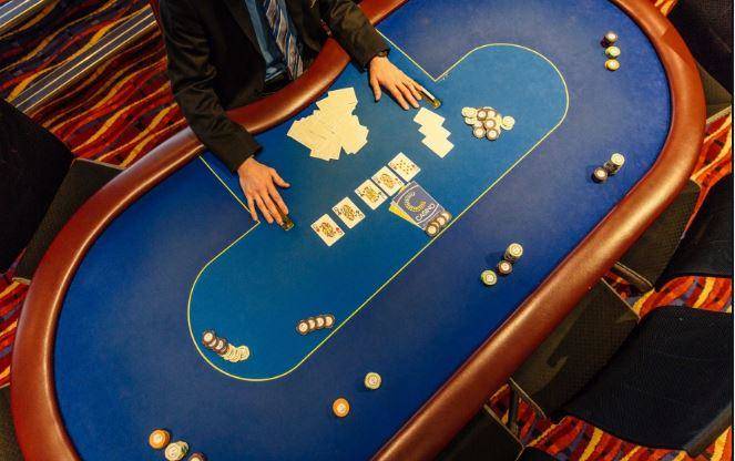 Apprenez le poker avec le Texas Hold’em